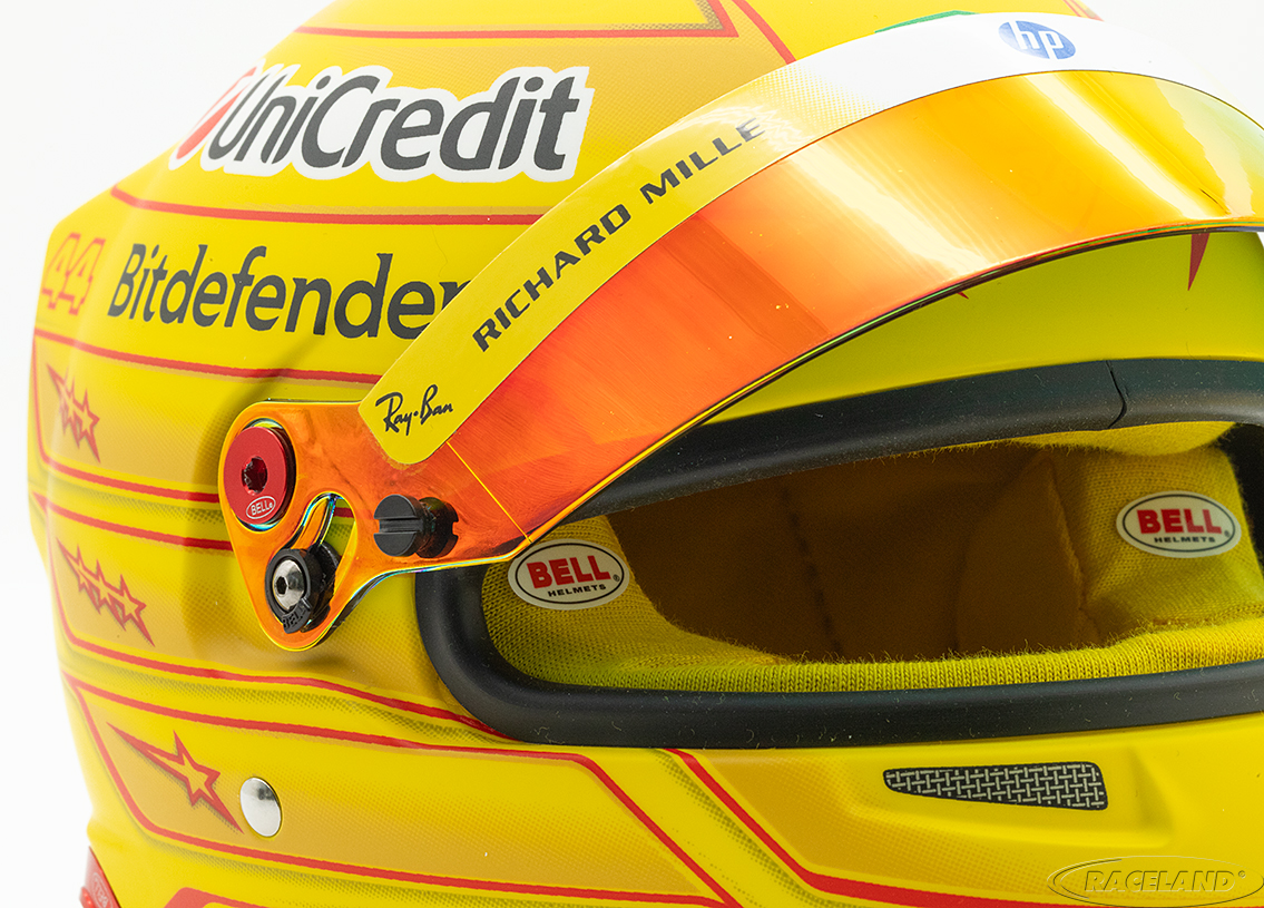 Helm Bell Team Scuderia Ferrari F1 2026