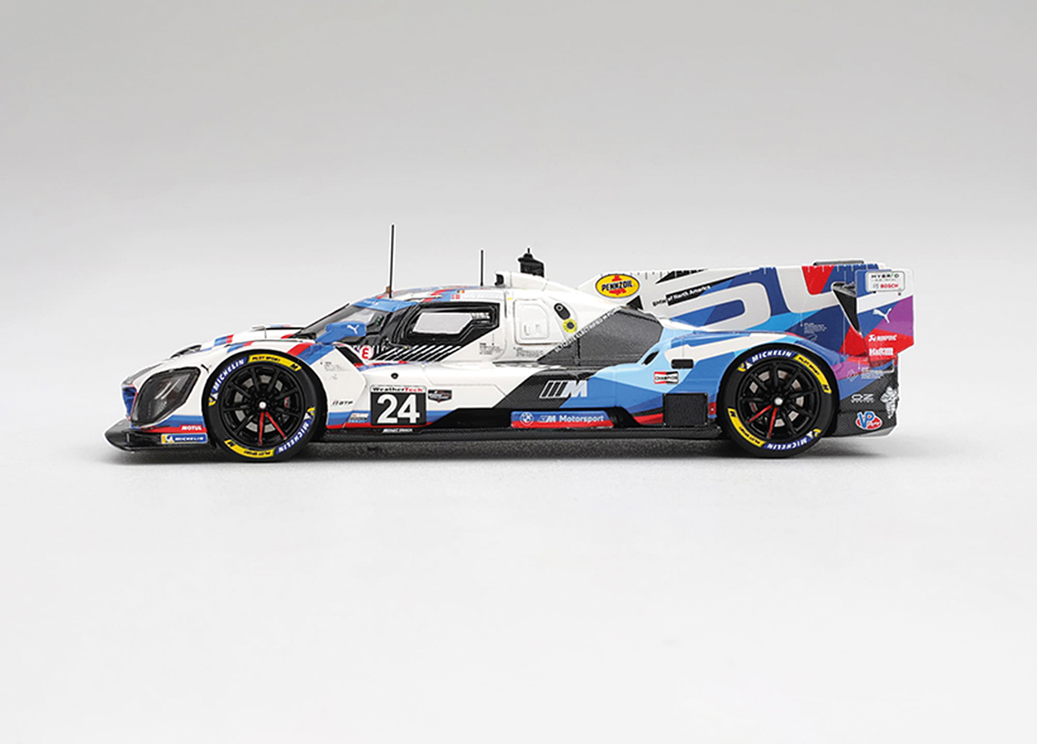 BMW M Hybrid V8 BMW M Team RLL 44° 12H Sebring 2025