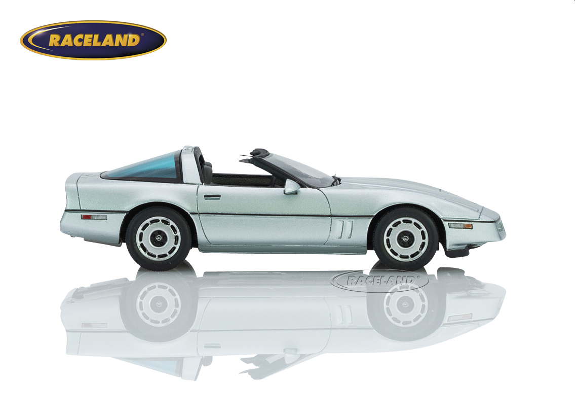 Chevrolet Corvette C4 1984 offen - silber