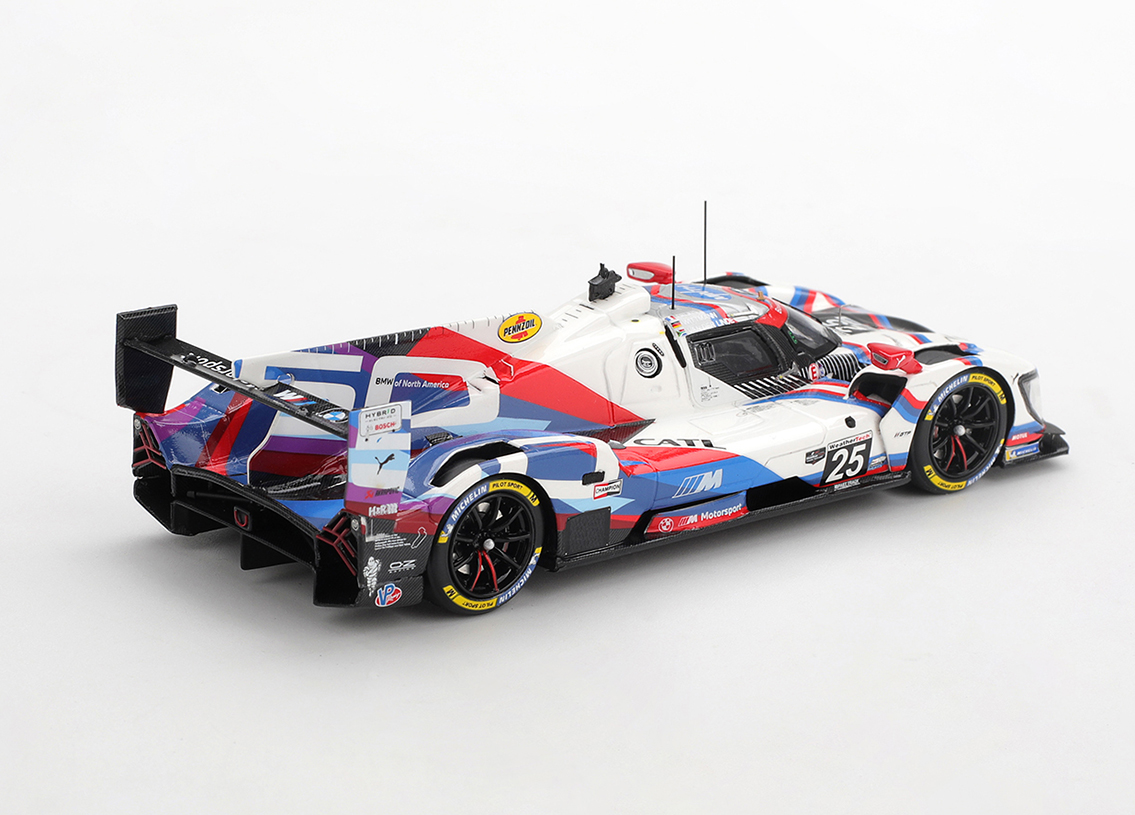 BMW M Hybrid V8 BMW M Team RLL 5° 12H Sebring IMSA 2025