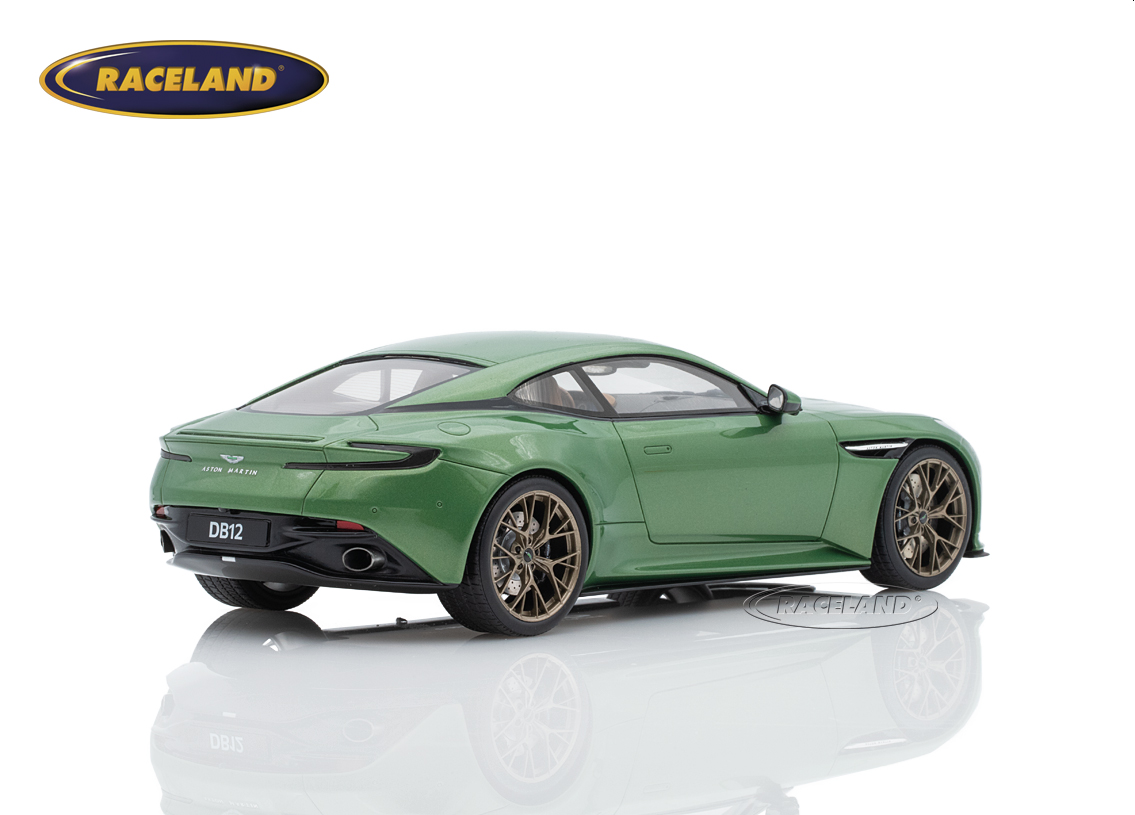 Aston Martin DB12 Vantage 2023 - grün