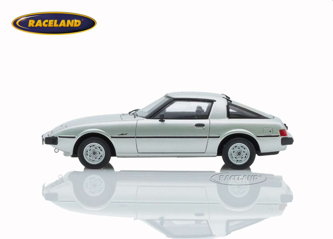 Mazda Savanna RX-7 1979 - silber