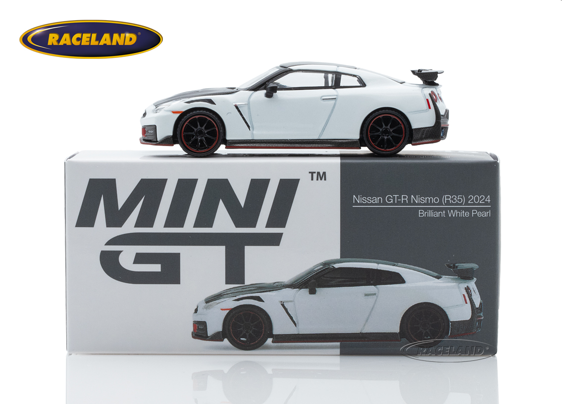 Nissan GT-R 35 NISMO 2024 - Brilliant White Pearl