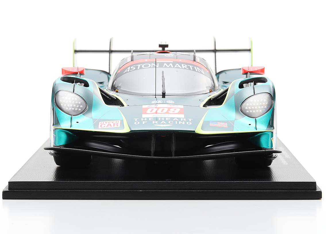 Aston Martin Valkyrie THOR Team 12° Le Mans 2025