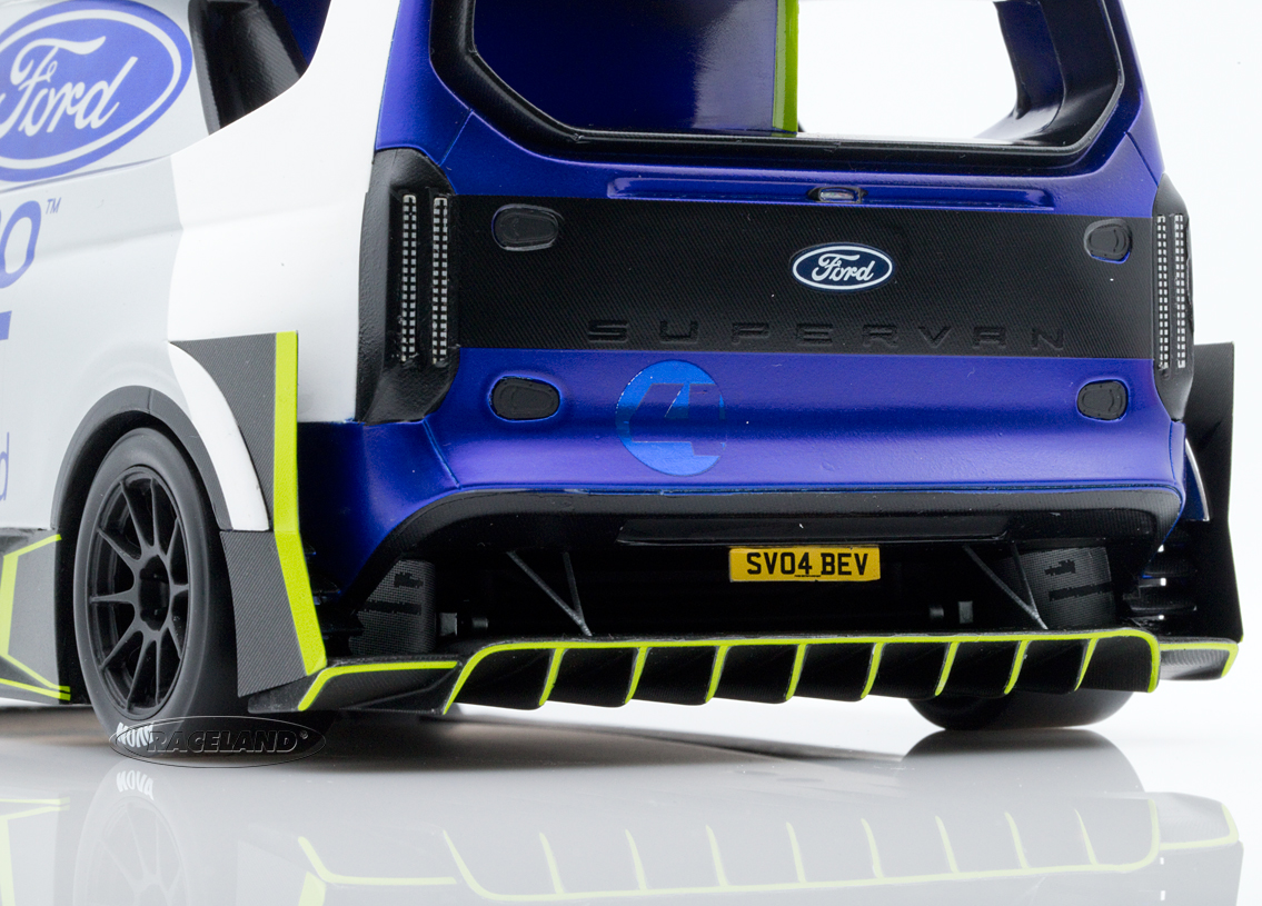 Ford Transit Electric SuperVan 4 2000HP 2022