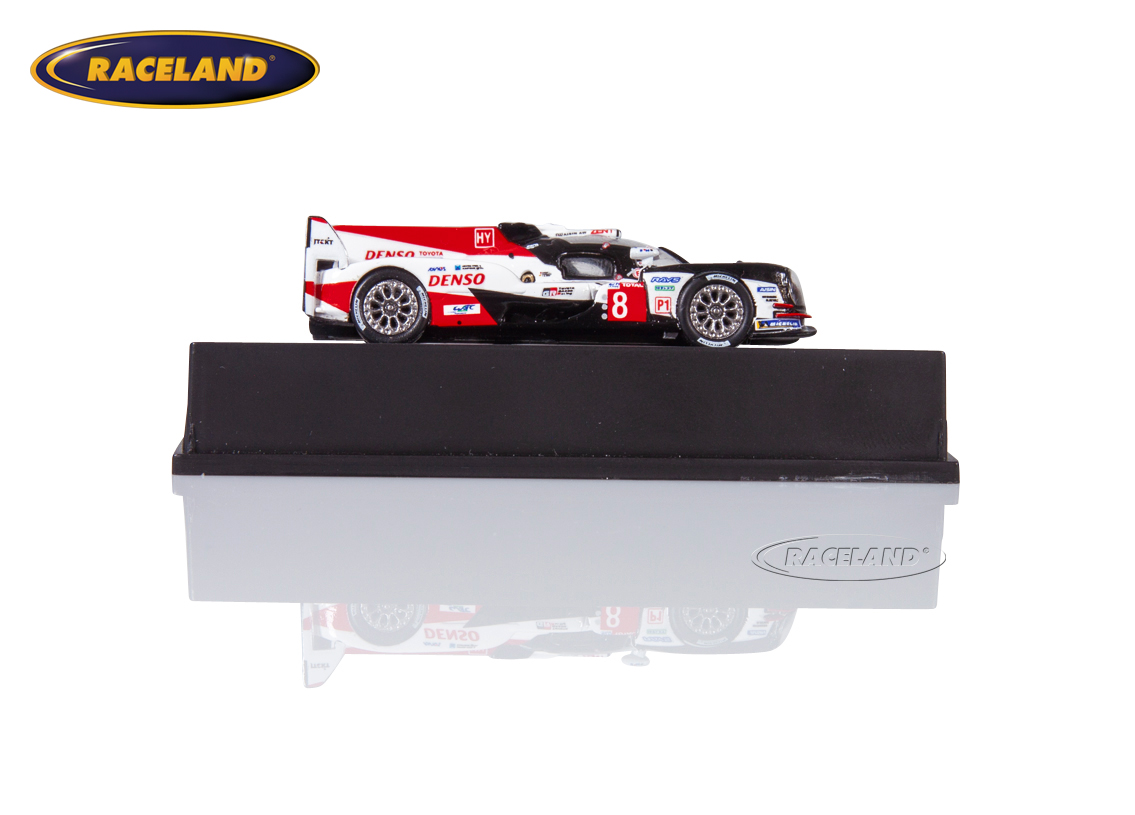 Toyota TS050 Hybrid LMP1 Gazoo Racing Sieger Le Mans 2018