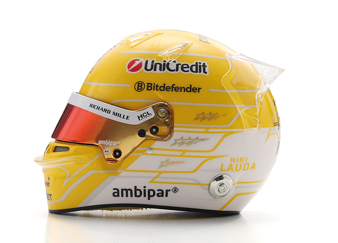 Helm Scuderia Ferrari F1 GP Italien Monza 2025