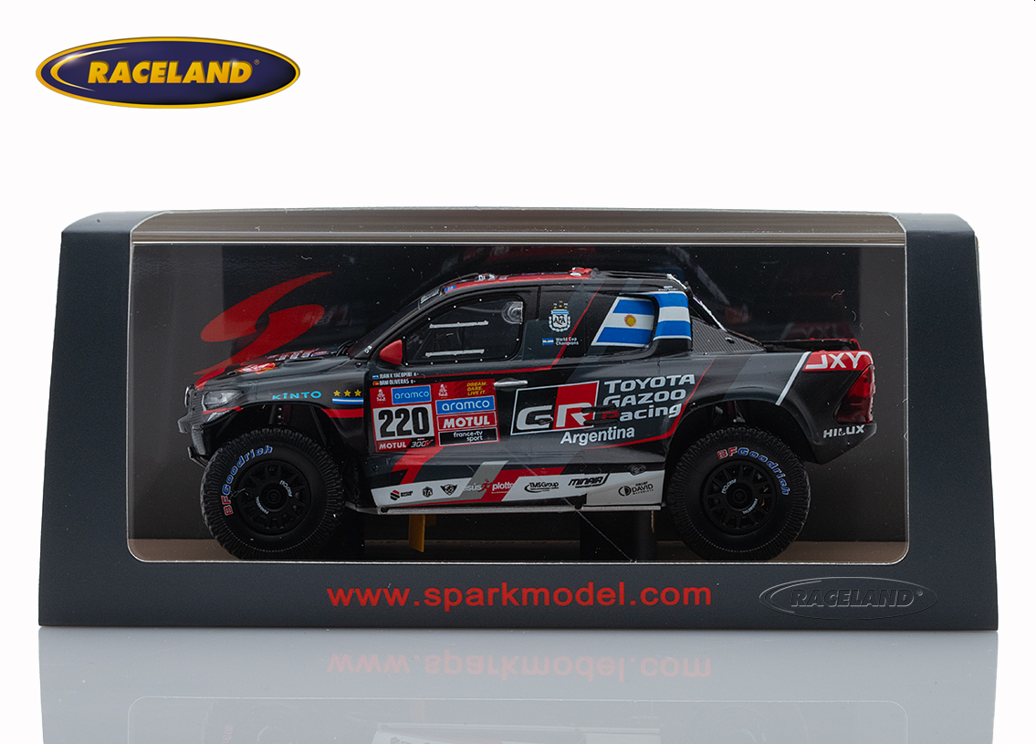 Toyota Hilux Overdrive 7° Rallye Dakar 2023